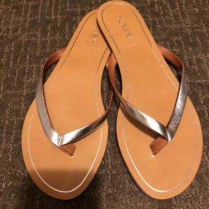 Women’s flip flops- brand new